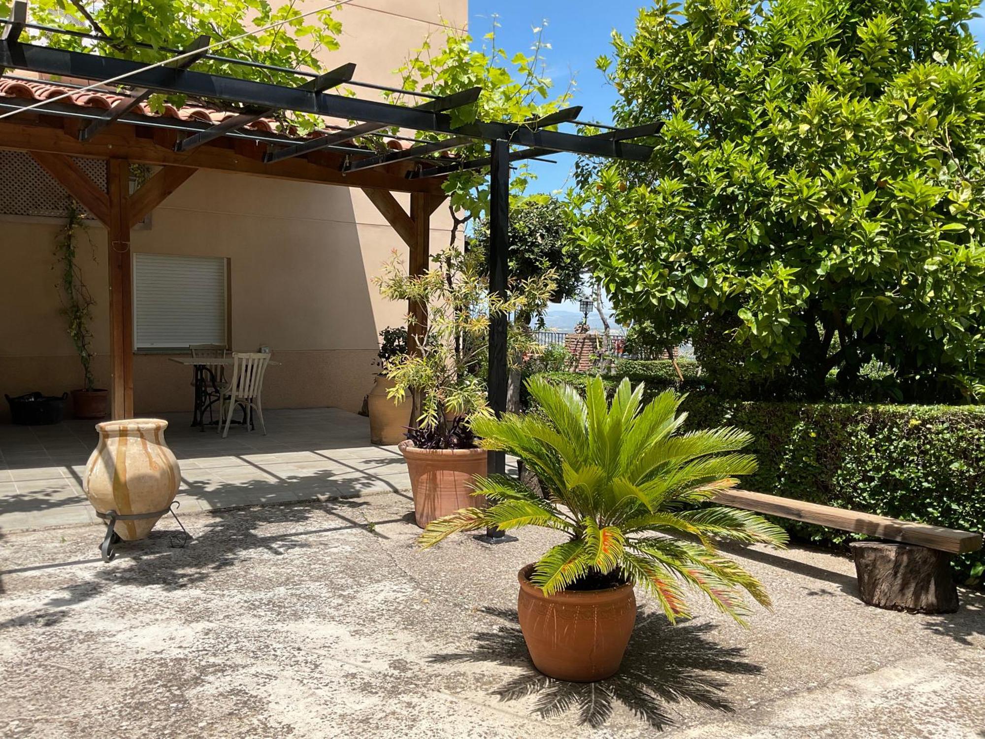 La Almena Apartment La Iruela Exterior photo